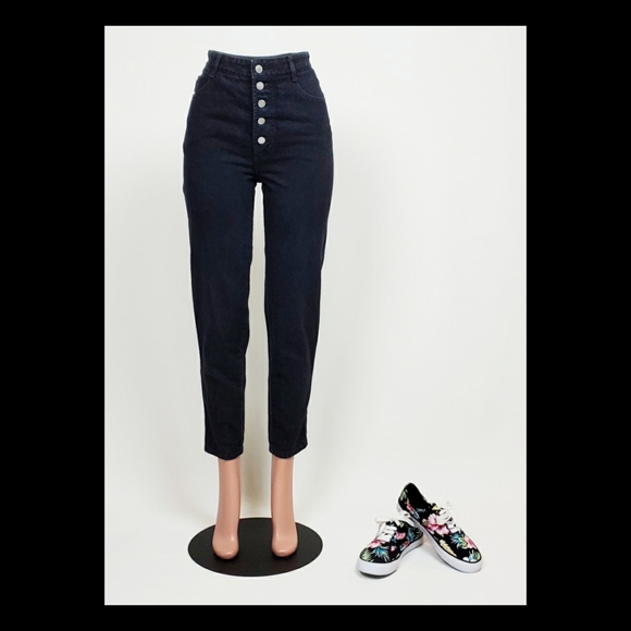 SOLD - Picture 2 of 12